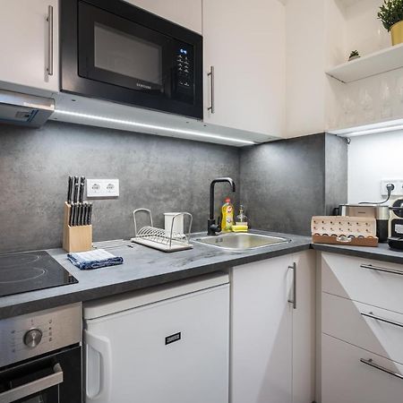 Stellar Dwell Apartment Budapest Ngoại thất bức ảnh